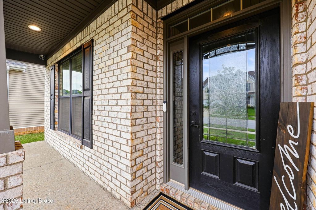 Photo of 14235 Halden Ridge Way, Louisville, KY 40245 (MLS # 1724144)