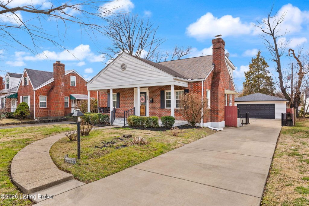 Photo of 226 Sage Rd, Bellewood, KY 40207 (MLS # 1710327)