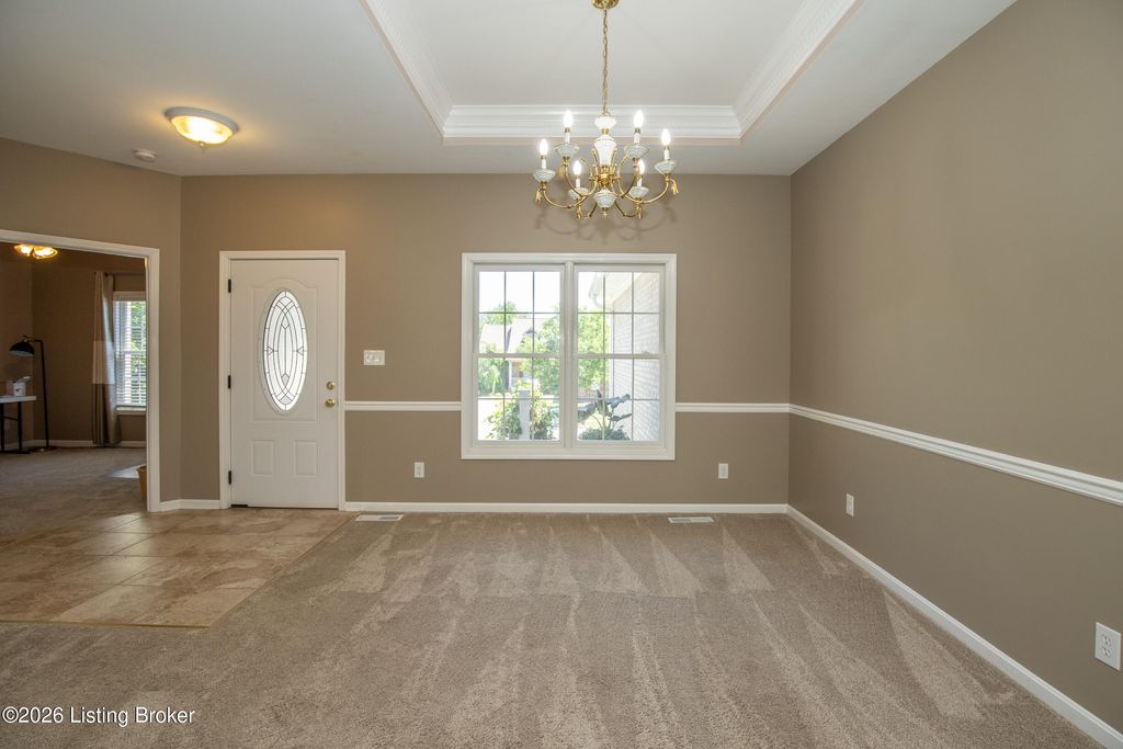 Photo of 9904 Hazel Tree Dr, Louisville, KY 40291 (MLS # 1716933)
