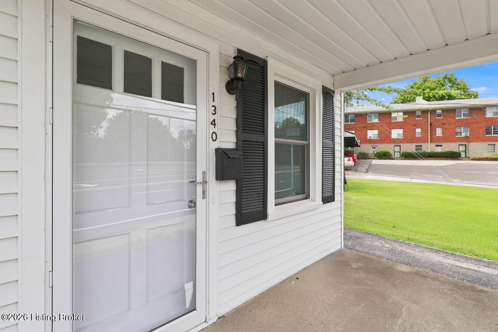 Photo of 1340 Poplar Level Rd, Louisville, KY 40217 (MLS # 1727181)