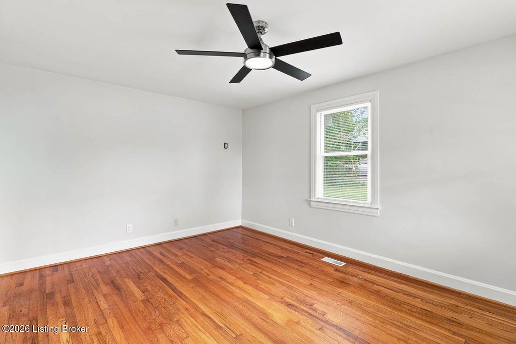 Photo of 1340 Poplar Level Rd, Louisville, KY 40217 (MLS # 1727181)