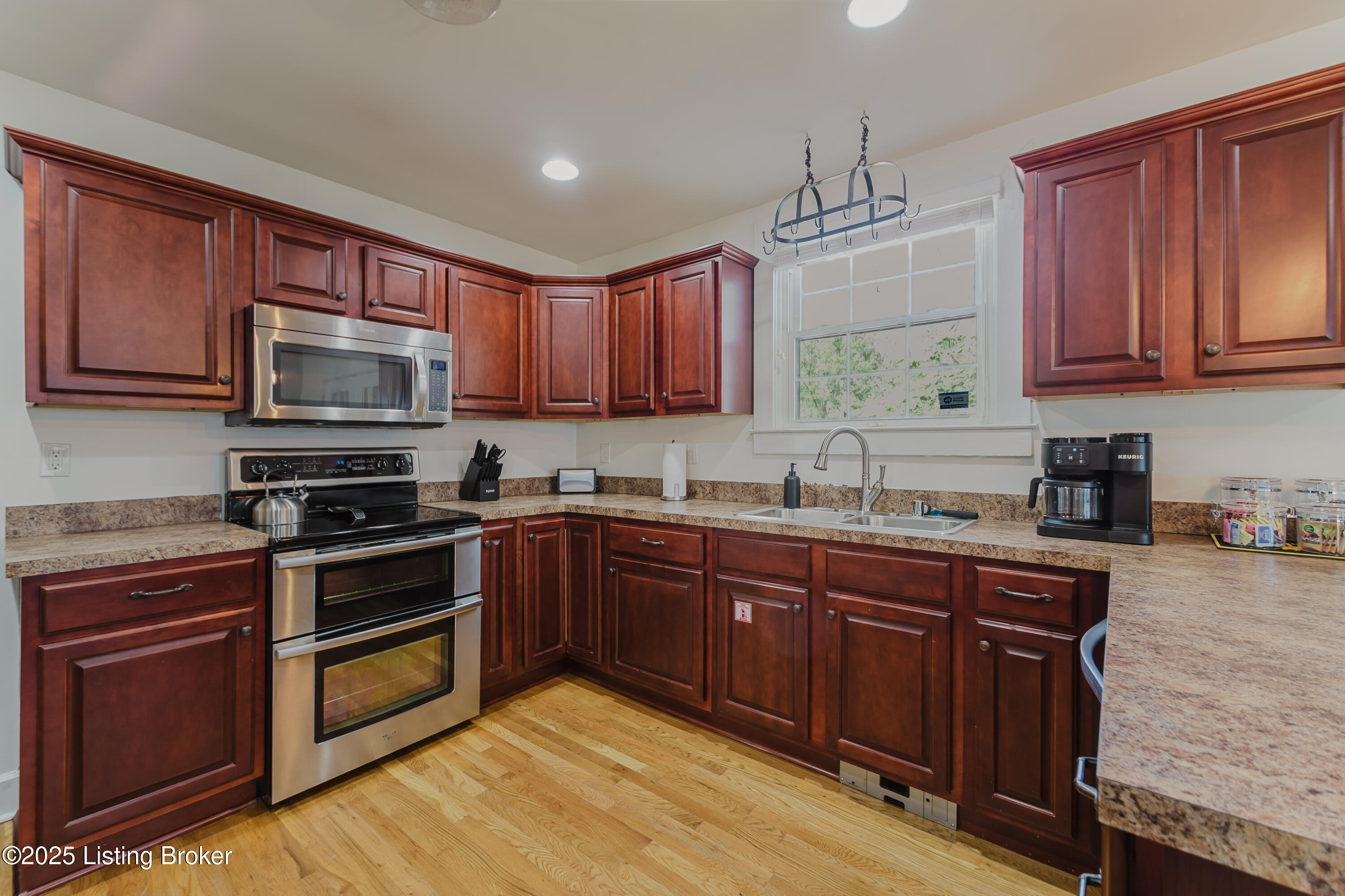 1 Graham Ave, Frankfort, Pennsylvania image 12