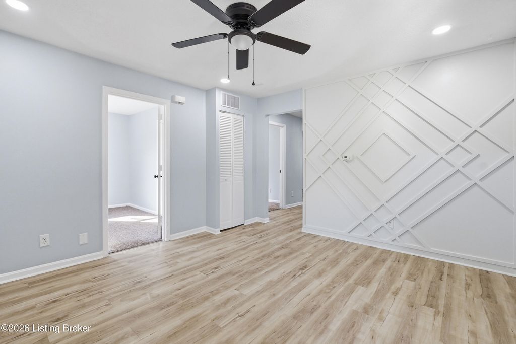 Photo of 814 Winkler Ave, Louisville, KY 40208 (MLS # 1715473)