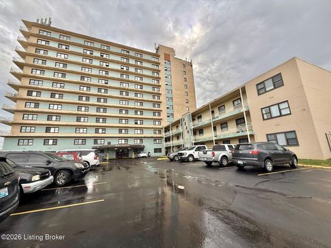 Condo For Sale - 3320 Bardstown Rd #V20<br/> Louisville, KY 40218