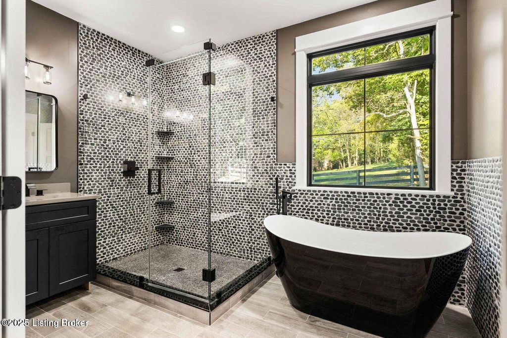 Photo of 2191 W US HWY 42, La Grange, KY 40031 (MLS # 1704455)