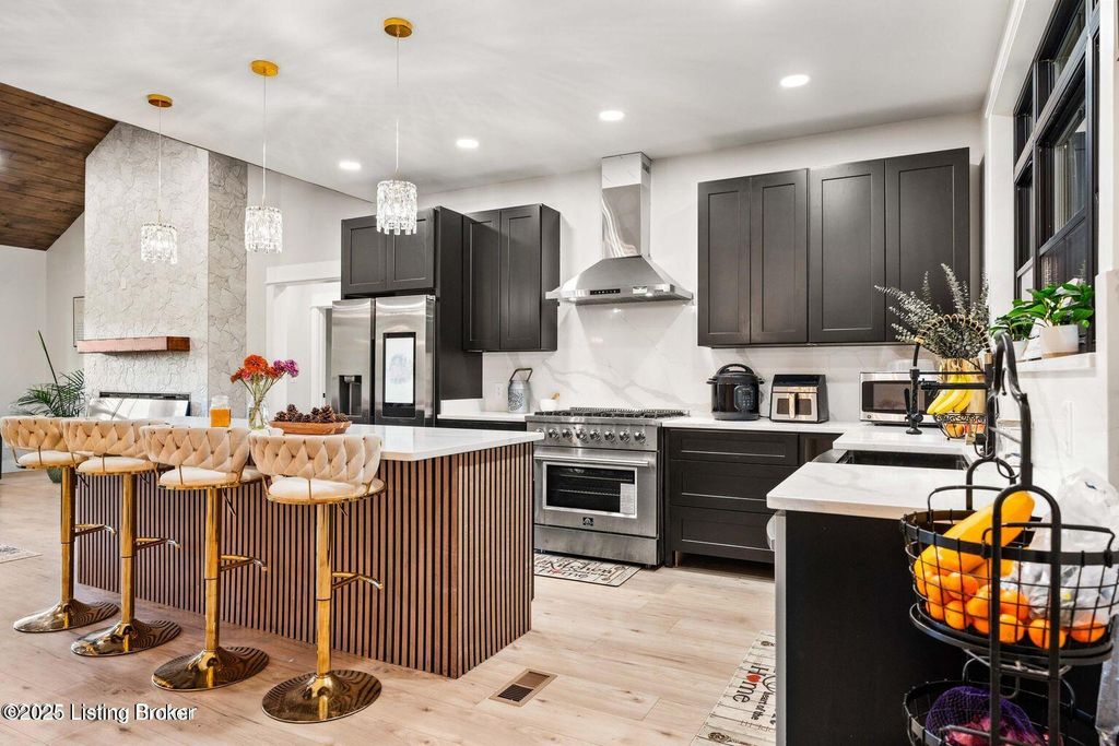 Photo of 2191 W US HWY 42, La Grange, KY 40031 (MLS # 1704455)