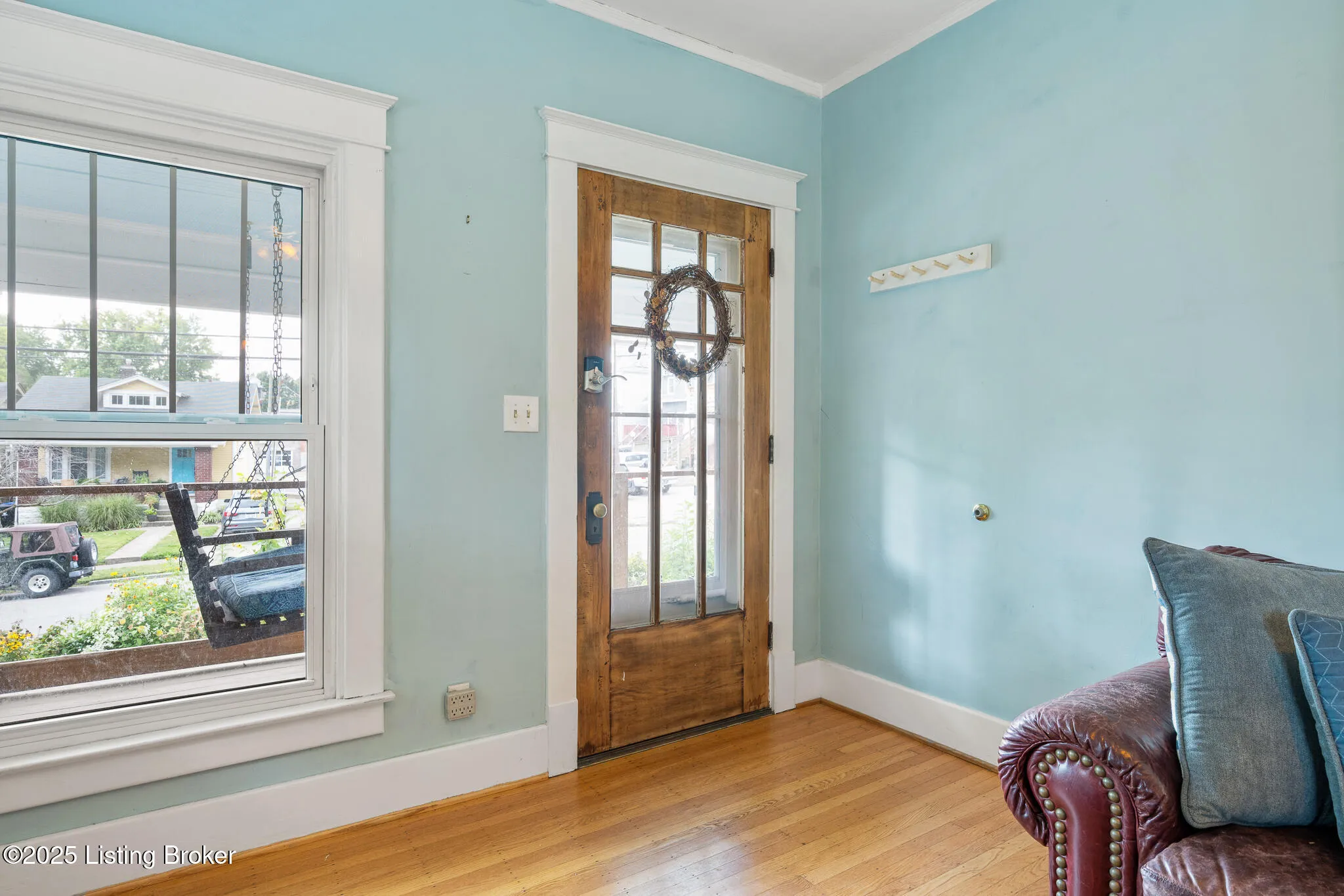 Louisville, Kentucky 40205, United States, 3 Bedrooms Bedrooms, ,1 BathroomBathrooms,Residential,Active,233669