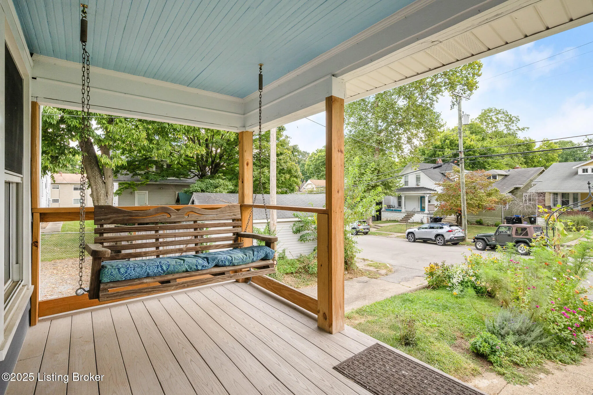 Louisville, Kentucky 40205, United States, 3 Bedrooms Bedrooms, ,1 BathroomBathrooms,Residential,Active,233669