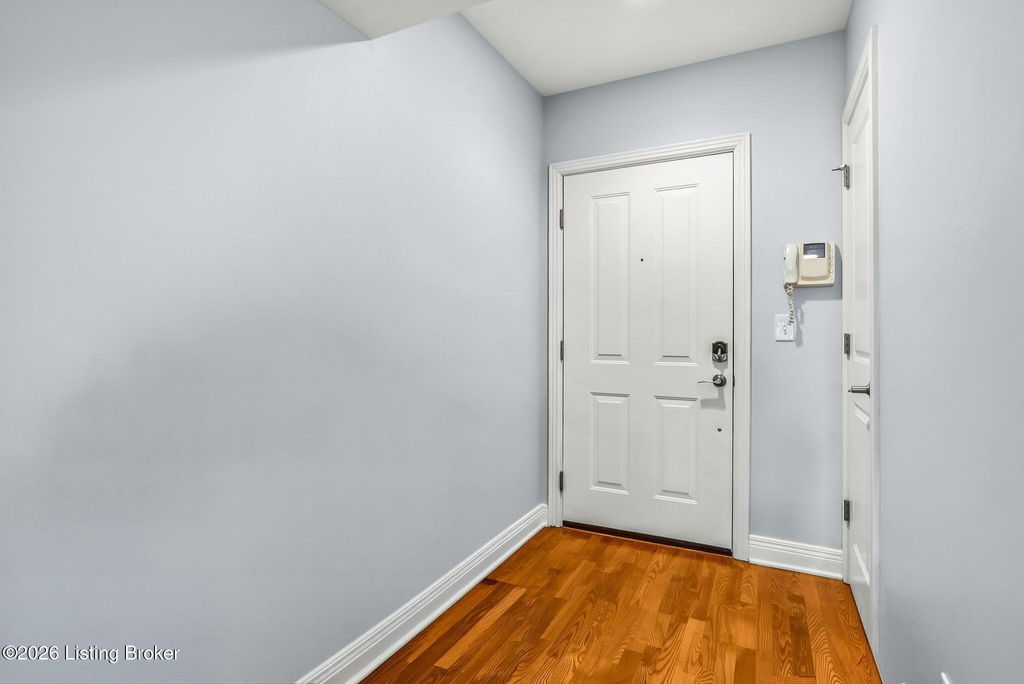 Photo of 10605 Meeting St #408, Prospect, KY 40059 (MLS # 1709976)