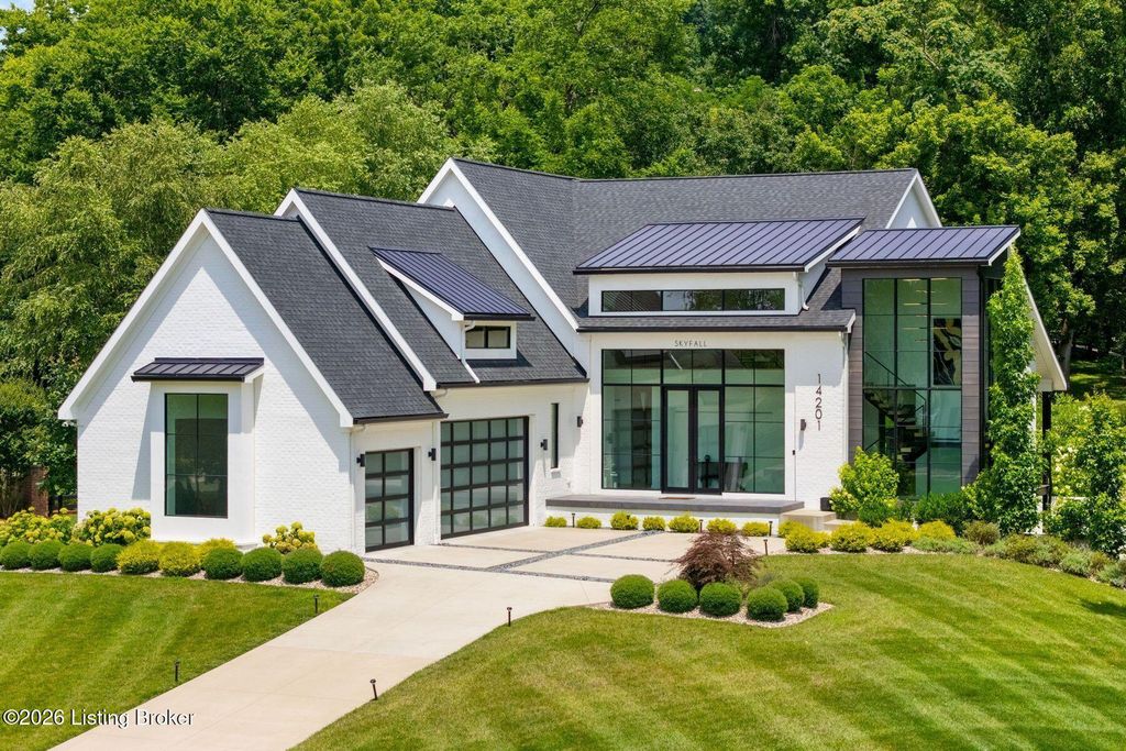 Photo of 14201 Reserve Cove Dr, Prospect, KY 40059 (MLS # 1710083)