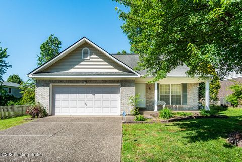 Photo of 11813 Oak Bay Dr, Louisville, KY 40245 (MLS # 1717662)