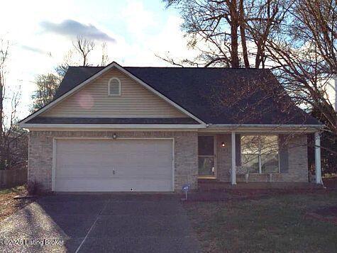 11813 Oak Bay Dr - Front View