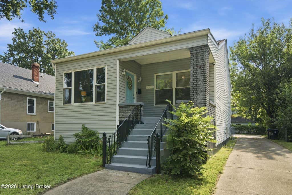 Photo of 4517 S 3rd St, Louisville, KY 40214 (MLS # 1725686)