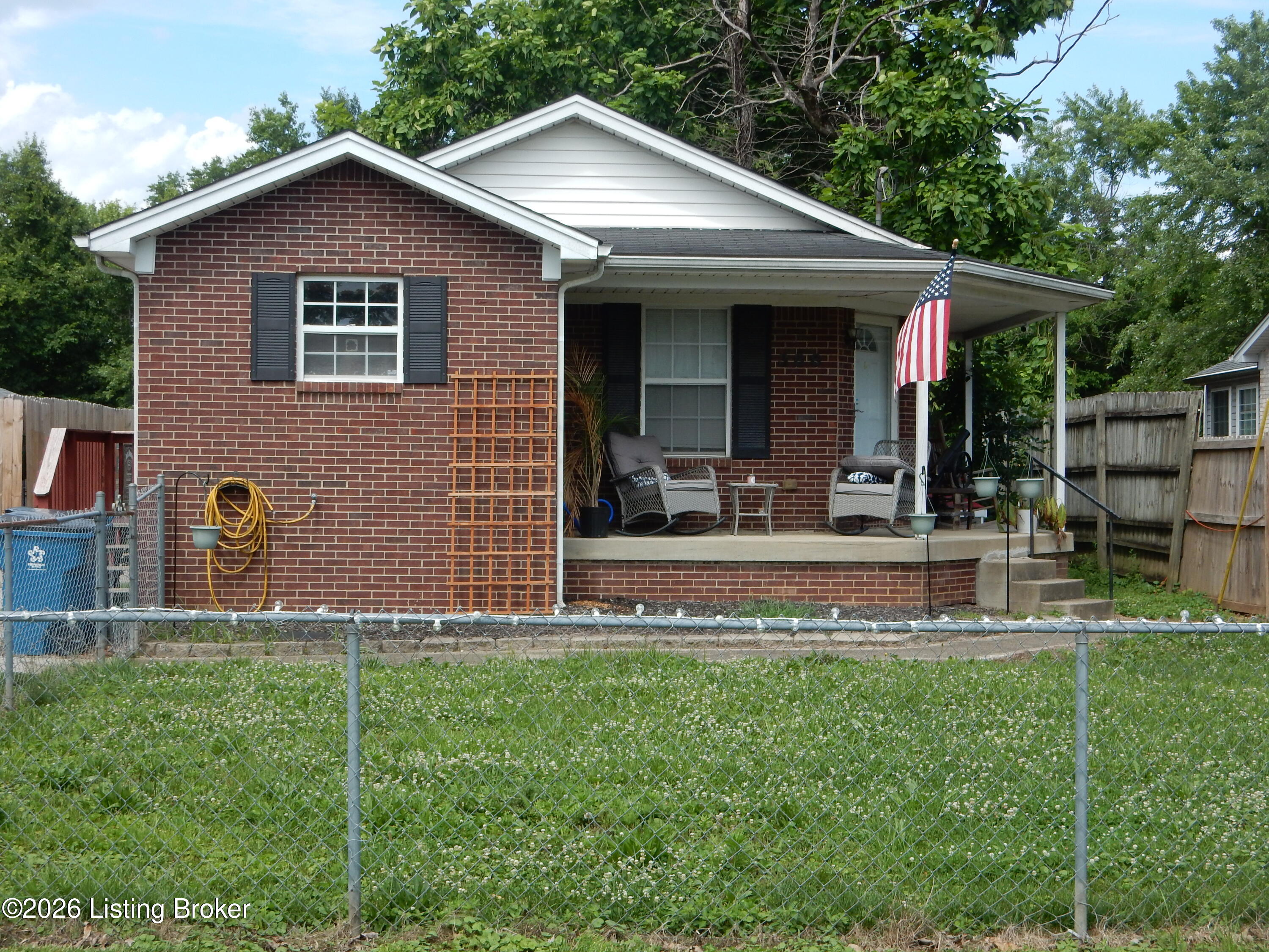 Photo 1 of 17 — 386 S Old Preston Hwy, Shepherdsville, KY 40165