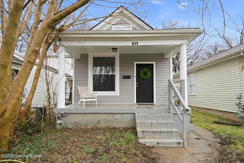 Photo of 611 E Hill St, Louisville, KY 40217 (MLS # 1710970)