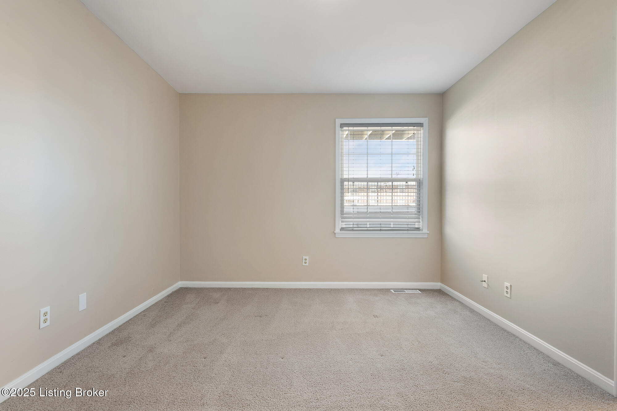 1239 Westlynne Way #1, Louisville, Kentucky image 12