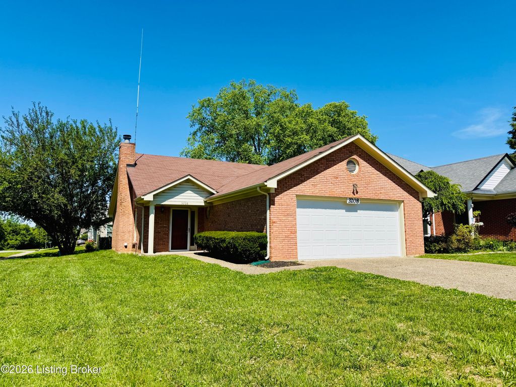 Photo of 3208 Brightside Ct, Louisville, KY 40220 (MLS # 1717140)
