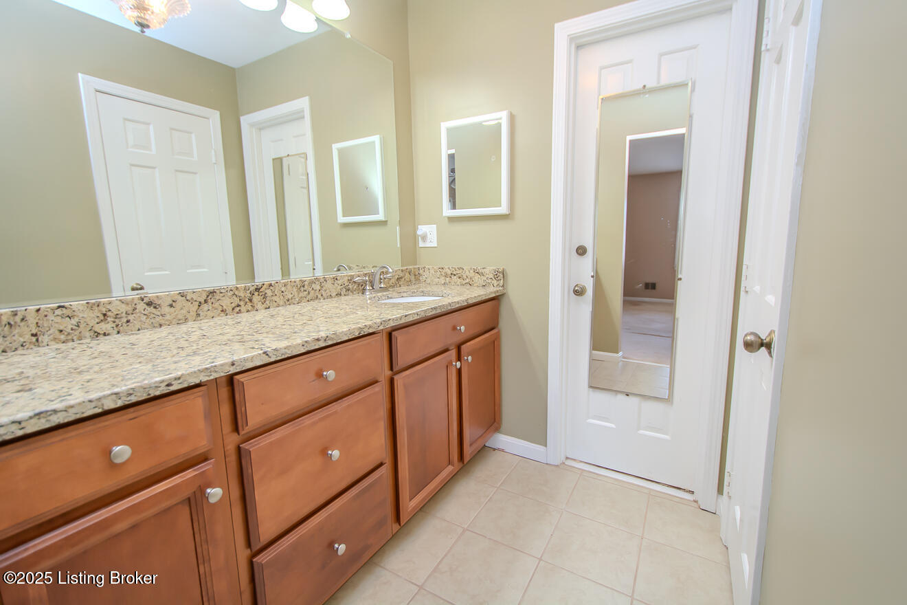 1001 Burning Springs Cir, Louisville, Kentucky image 21