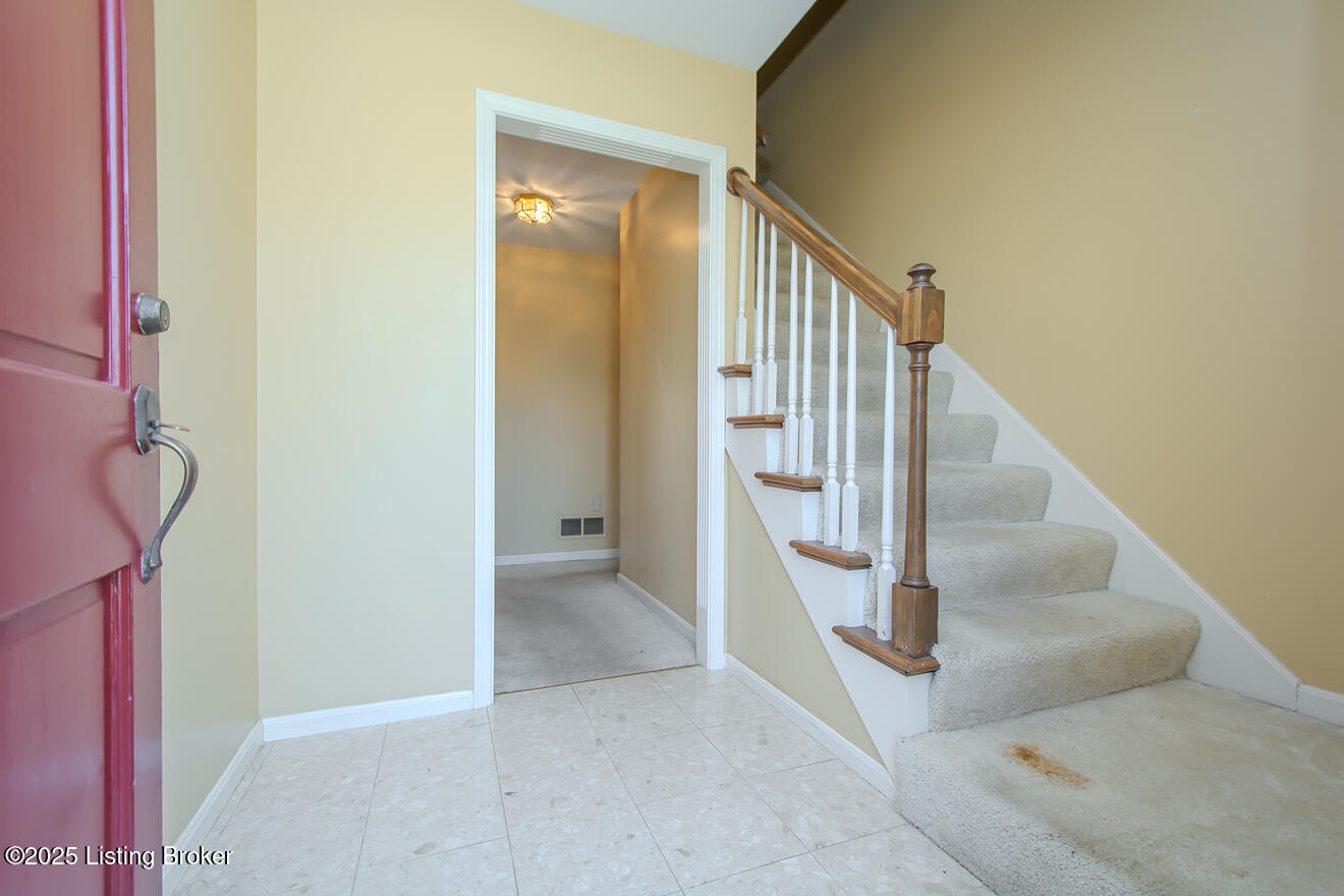 1001 Burning Springs Cir, Louisville, Kentucky image 4