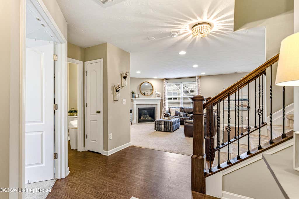 Photo of 5024 Tealwood Dr, Shelbyville, KY 40065 (MLS # 1720607)