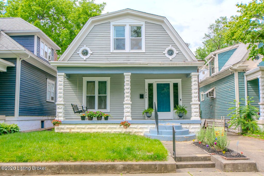 Photo of 1626 Fernwood Ave, Louisville, KY 40205 (MLS # 1717792)