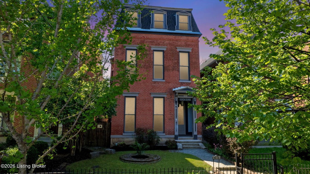 Photo of 1036 S 6th St, Louisville, KY 40203 (MLS # 1730645)