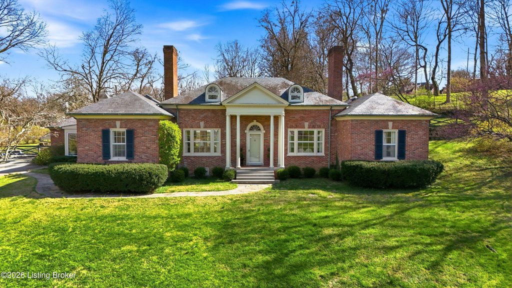Photo of 1802 Park Boundary Rd, Louisville, KY 40205 (MLS # 1712645)