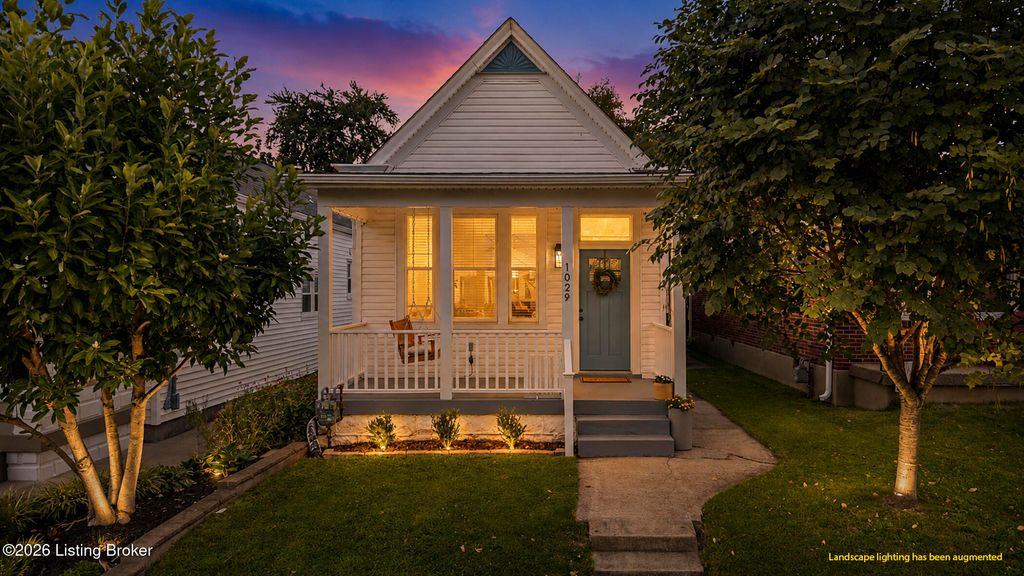 Photo of 1029 Mulberry St, Louisville, KY 40217 (MLS # 1722906)