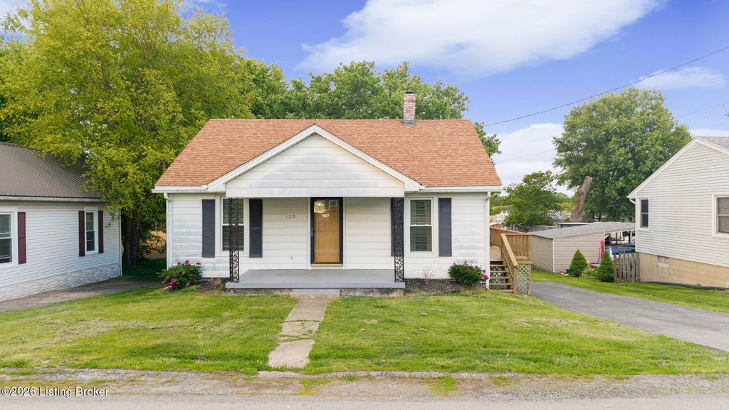 Photo of 120 Fairview St, Pleasureville, KY 40057 (MLS # 1716375)
