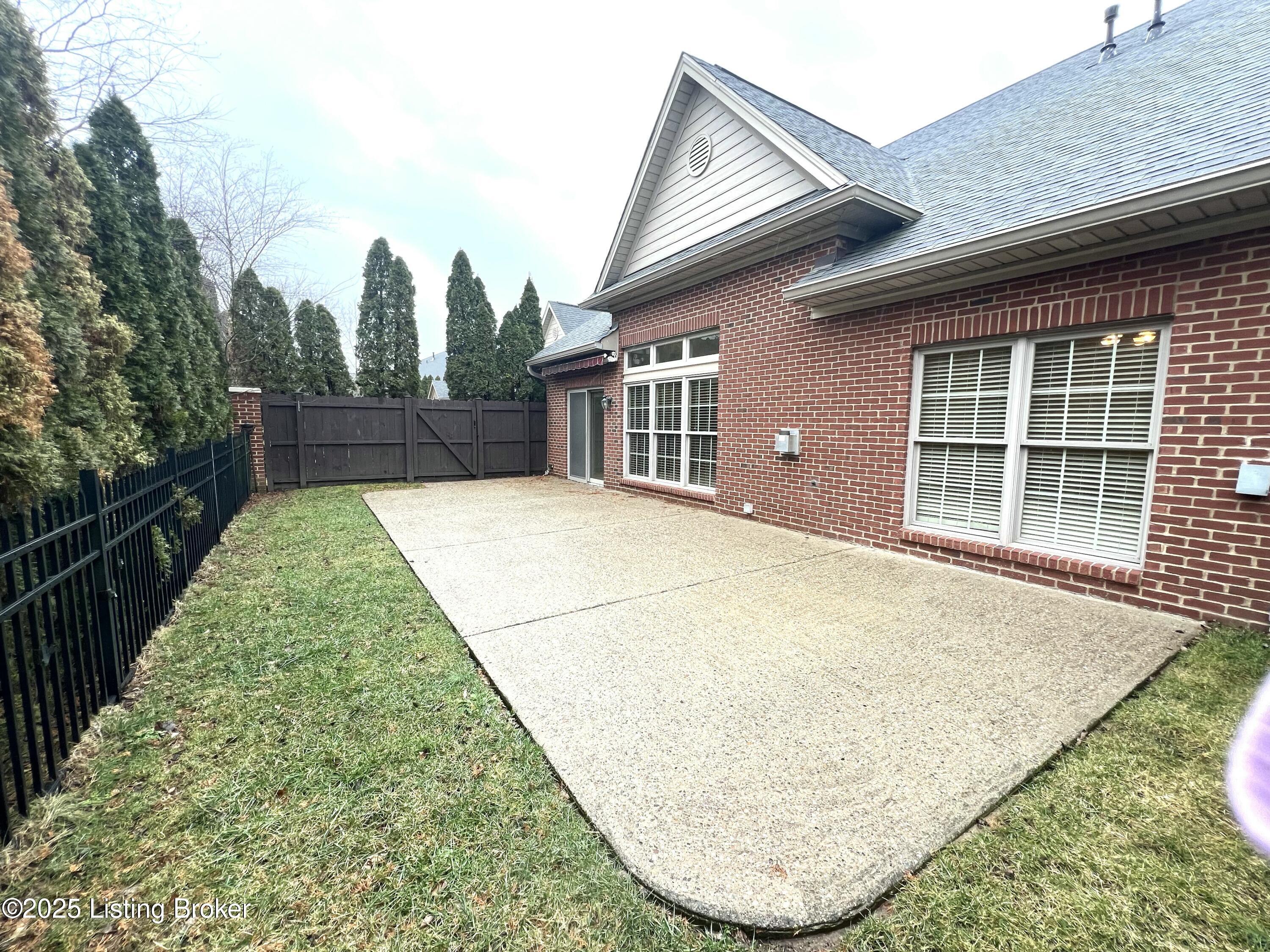 2427 Tradition Cir, Louisville, Kentucky image 35