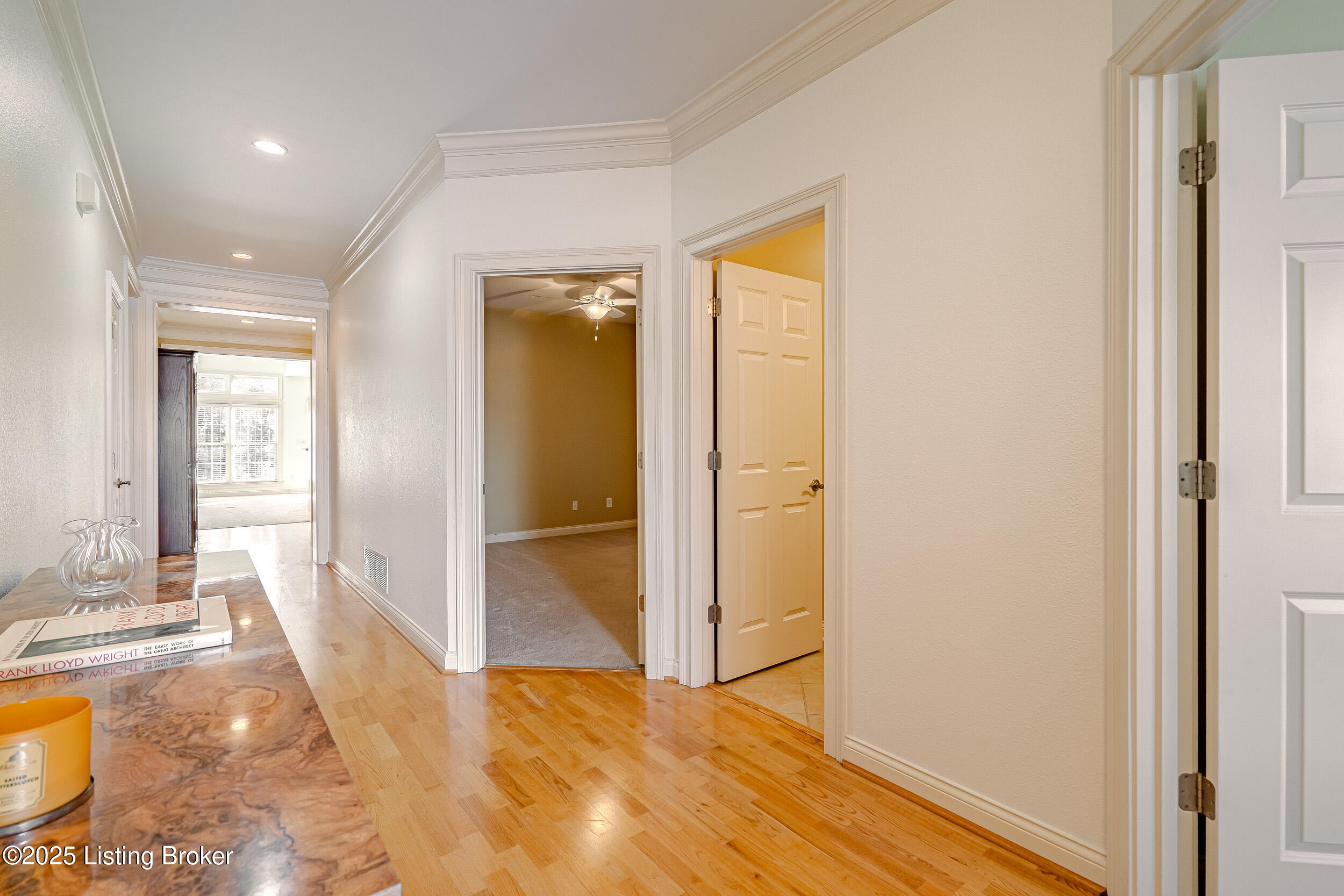 2427 Tradition Cir, Louisville, Kentucky image 8