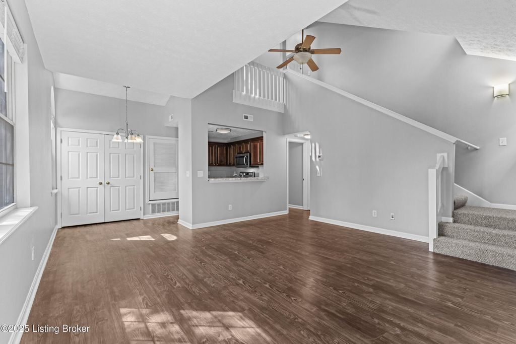 Photo of 13331 Prospect Glen Way, Prospect, KY 40059 (MLS # 1698633)