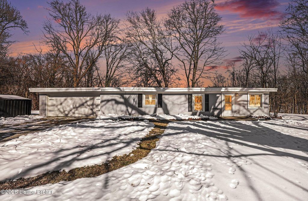 Photo of 2121 Top Hill Rd, Louisville, KY 40118 (MLS # 1708716)