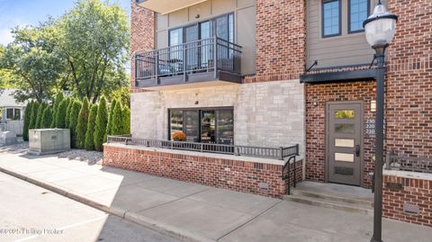 Condo For Sale - 210 Mulberry St<br/> Clark County, Jeffersonville, IN 47130