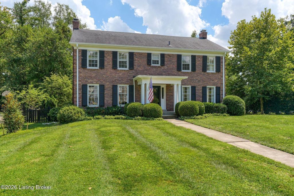 Photo of 12 Westwind Rd, Louisville, KY 40207 (MLS # 1715099)