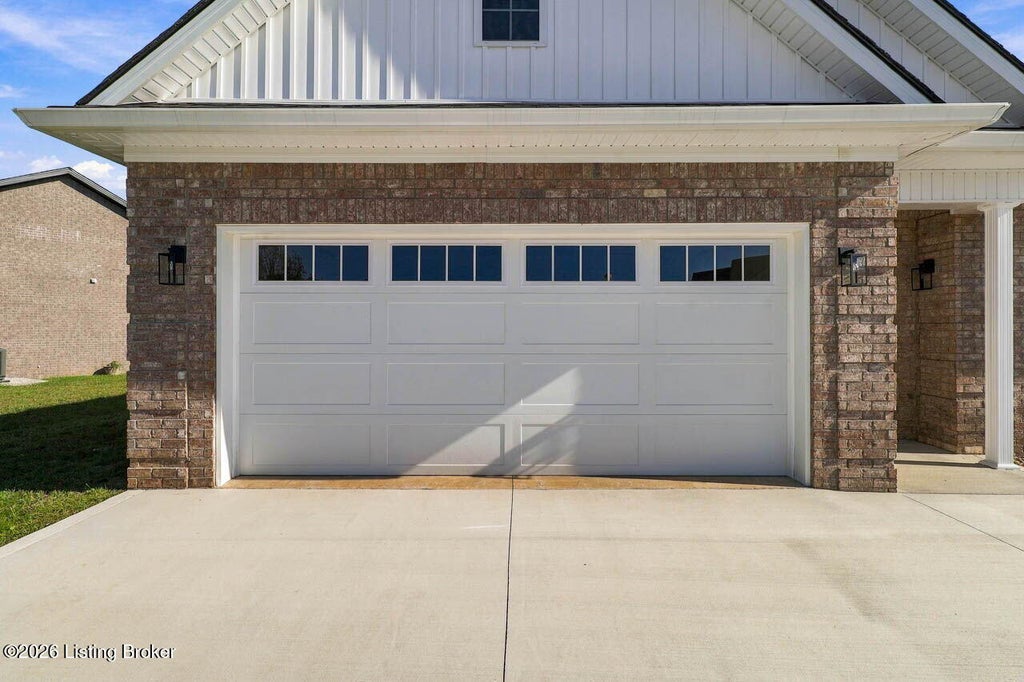 Photo of 103 Freeman Ave, Bardstown, KY 40004 (MLS # 1731994)