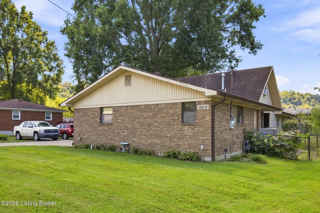 Photo of 5012 W Pages Ln, Louisville, KY 40258 (MLS # 1728246)