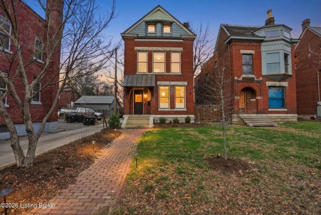 Photo of 115 E Ormsby Ave, Louisville, KY 40203 (MLS # 1706766)