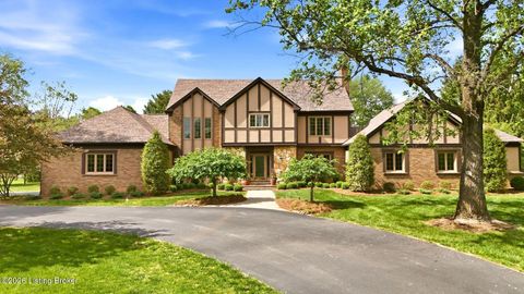 Photo of 12409 Lucas Ln, Anchorage, KY 40223 (MLS # 1715097)