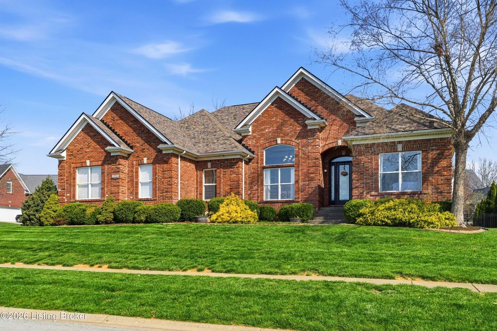 Photo of 13700 Windy Haven Way, Louisville, KY 40299 (MLS # 1712668)