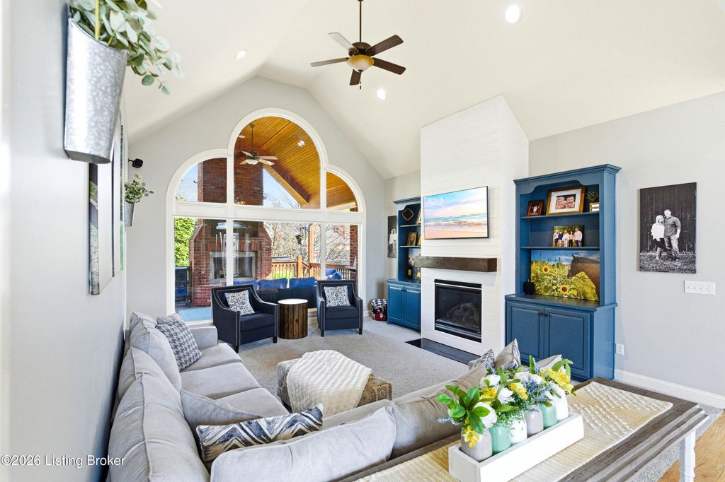 Photo of 13700 Windy Haven Way, Louisville, KY 40299 (MLS # 1712668)