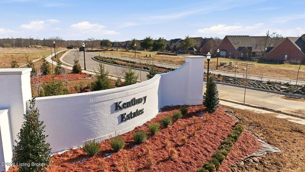 Photo of 28 Littlecote Ln, Louisville, KY 40245 (MLS # 1714607)