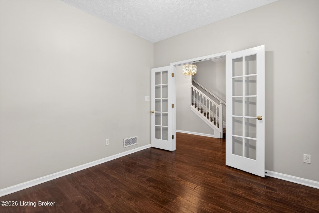 Photo of 5601 Red Crested Way, Louisville, KY 40218 (MLS # 1711919)