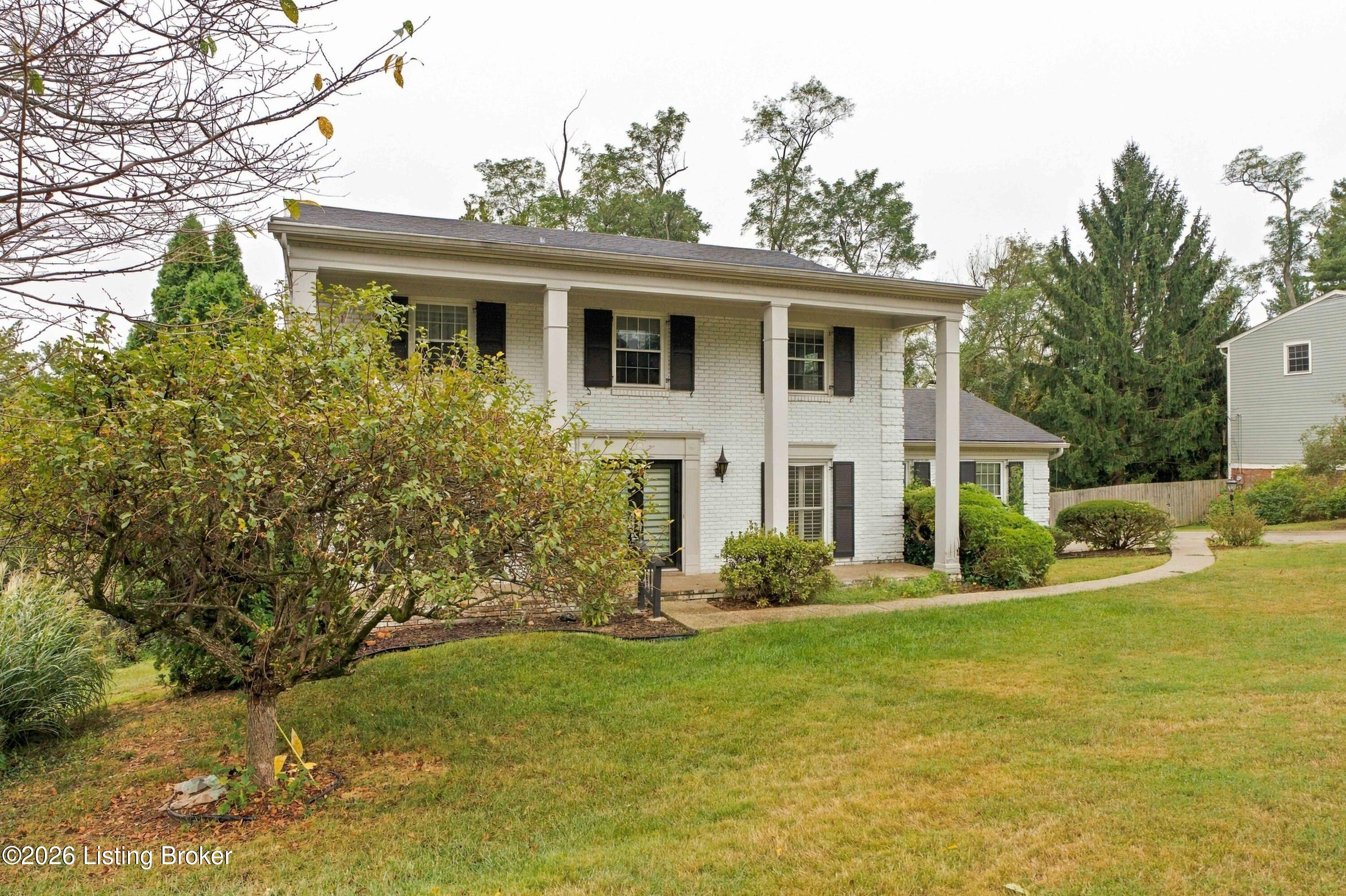 5206 Moccasin Trail
