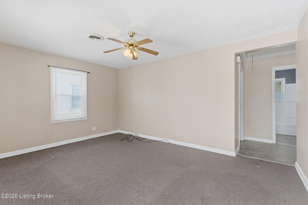 Photo of 4607 Picadilly Ave, Louisville, KY 40215 (MLS # 1708428)