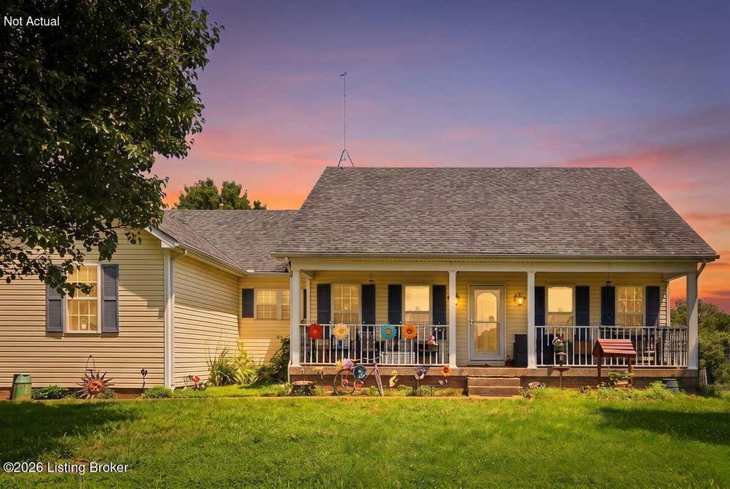 Photo of 48 Hunters Trace, Taylorsville, KY 40071 (MLS # 1726658)
