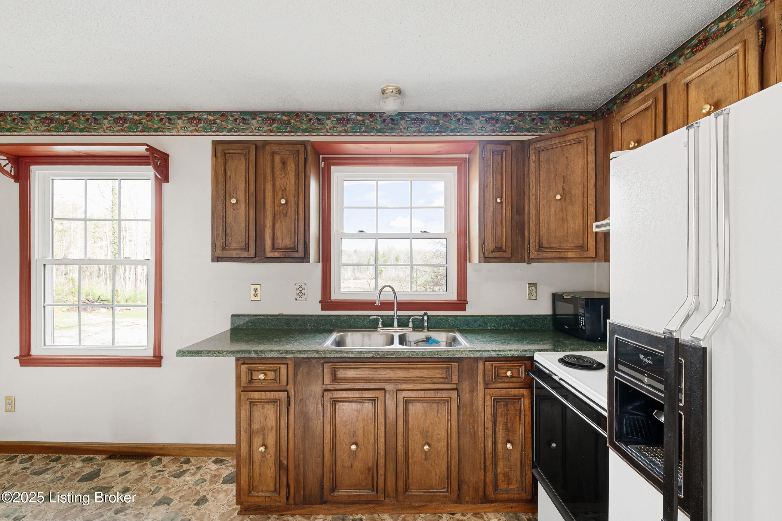 124 Wildwood Dr, Elizabethtown, Pennsylvania image 17