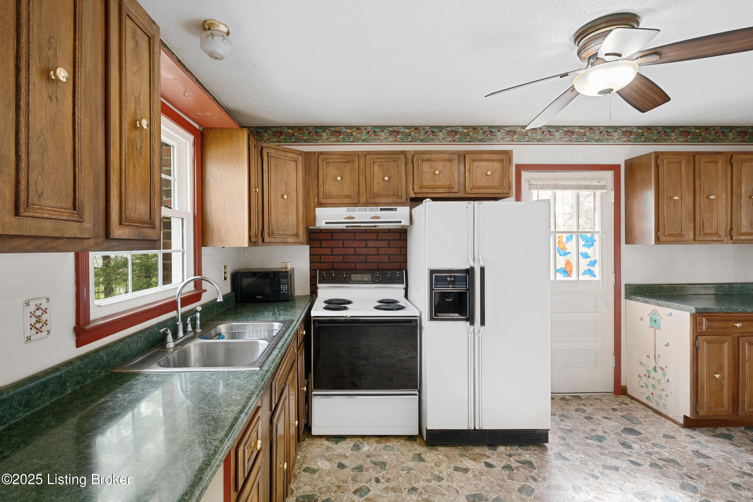 124 Wildwood Dr, Elizabethtown, Pennsylvania image 16