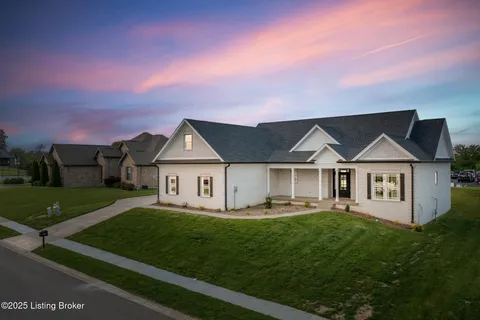 MLS: 1683613