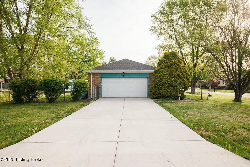 2709 Stephan Rd, Louisville, Pennsylvania image 5